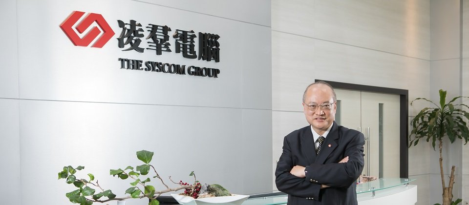 「臺灣市場的規模與多元化發展是絕佳的創新應用測試場域。著眼於此,凌羣將積極動員內部研發能量,持續因應客戶需求、拓展 AIoT 與 5G 創新服務;在發展過程中,NetApp E2812 是確保各項專案高效穩定運行的必要基礎 。」 凌羣電腦總經理 劉瑞隆