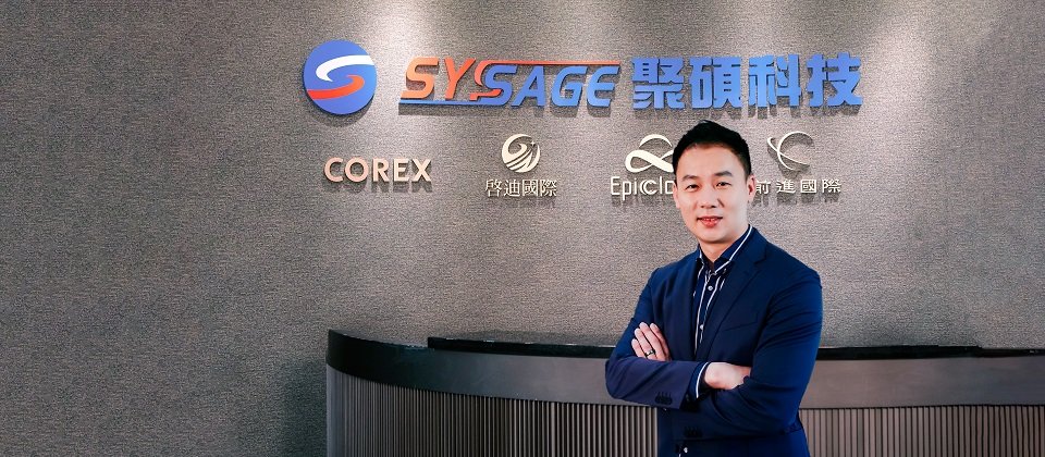 聚碩科技人資長楊碩祐,運用AI工具選才、作業自動化及雲端培訓,落實聚碩數位轉型,以人資主管帶領變革,提升企業的競爭優勢。(圖片來源/聚碩科技)