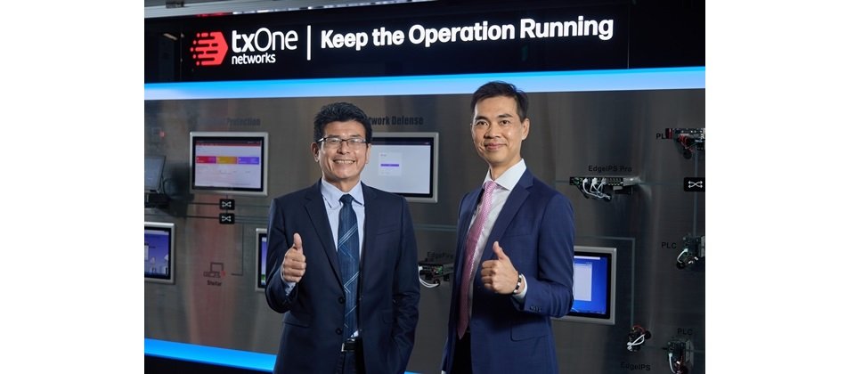 TXOne Networks臺灣區業務副總裁郭逸群(左)與奧登資訊事業部總經理洪志昇
