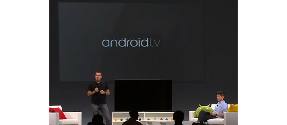 Google發表全新智慧電視平臺Android TV,將Android的介面延伸到電視上,使用者不但可以透過智慧型手機、智慧手錶聲控影音內容,也支援多人模式的遊戲,可同時連線平板電腦和智慧型手機。(圖片提供/Google)