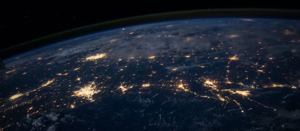 情境示意圖,photo by NASA on unsplash