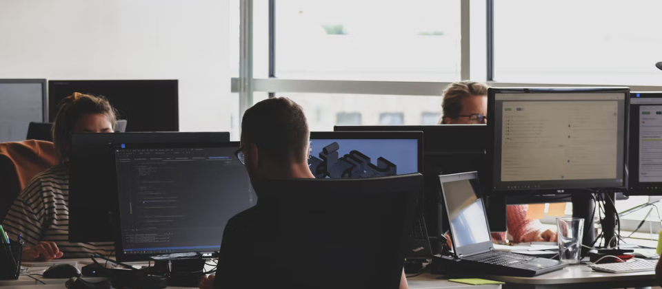 情境示意圖,photo by Sigmund on unsplash