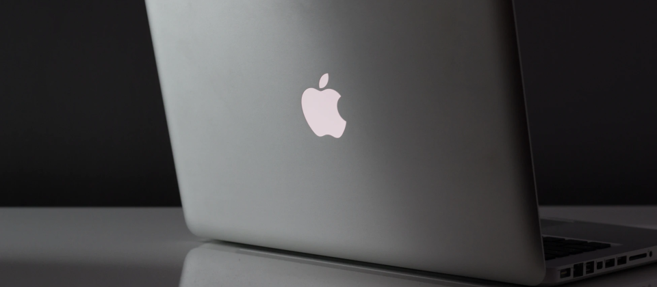 情境示意圖,photo by Marcin Nowak on unsplash