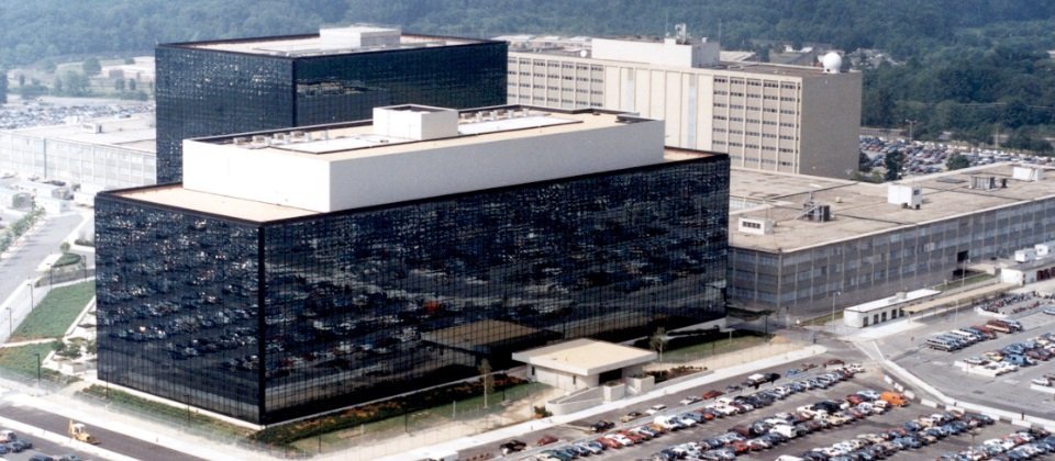 美國國安局(NSA)總部。圖片來源:https://commons.wikimedia.org/wiki/File:National_Security_Agency_headquarters,_Fort_Meade,_Maryland.jpg