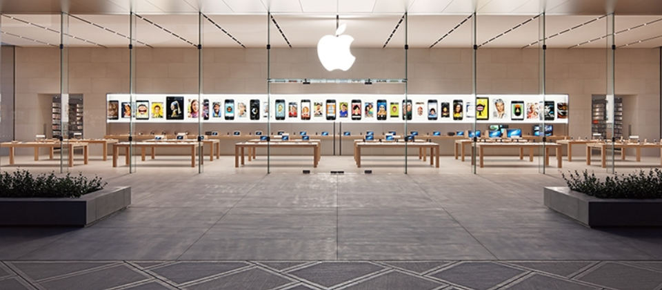 蘋果宣布將把原本只適用於iOS的抓漏獎勵專案,擴大到涵蓋macOS、watchOS與Apple TV,並把發現特定漏洞的最高獎金,從原本的20萬美元增加到100萬美元。(圖片來源/Apple)