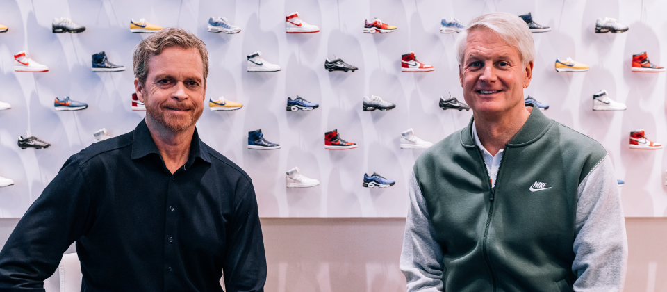 Nike現任執行長Mark Parker(圖左)在交棒給科技界老將John Donahoe(圖右)之後,將轉任為董事長。(圖片來源/Business Wire)