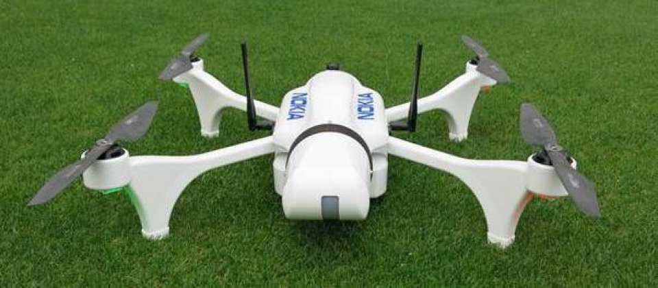 Nokia在今年2月杜拜航空展即展示了無人機結合LTE連網,在廠區或農地的空中監控應用。示意圖,與新聞事件無關。