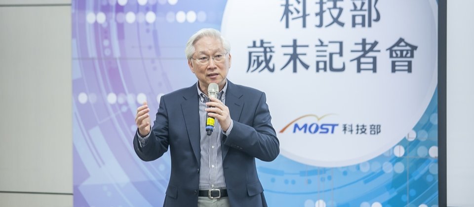 科技部長吳政忠指出,未來新國科會將串接整合各部會科技政策、資源,完善科技政策執行與管理,累積技術與人才。(圖為資料照片)