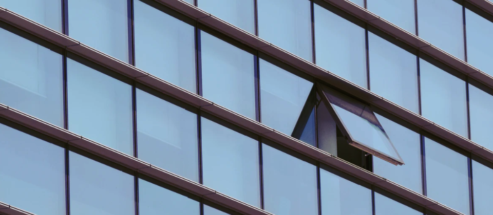 示意圖,photo by Chris Barbalis on unsplash