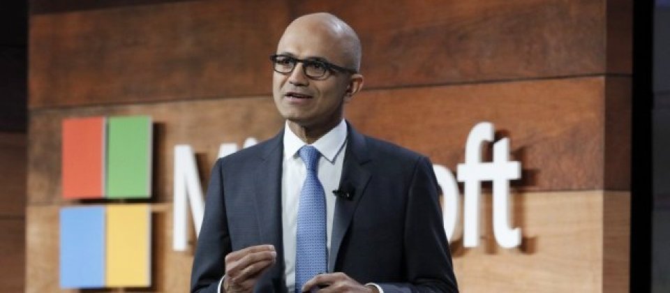 微軟執行長Satya Nadella表示,未來微軟手機業務將著重於安全、可管理及手機到桌機的連續性功能。微軟仍會持續創新裝置及支援行動裝置的雲端服務。