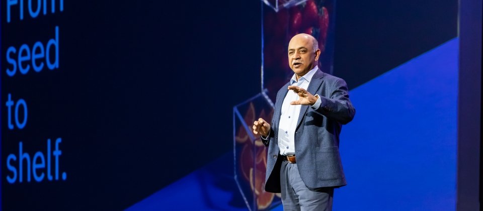 IBM新任執行長Arvind Krishna上任後首次亮相,對外揭露未來戰略。 (圖片來源/IBM檔案照)