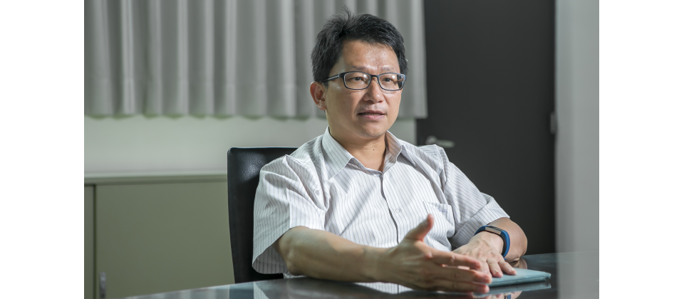 行政院資安處處長簡宏偉表示,預計在1月底前,會公布「政府機關使用陸資產品的處理原則」,並於3月底前公布陸資產品管制清單;也會要求資安法適法的機關,先行內部盤點。(攝影/洪政偉)