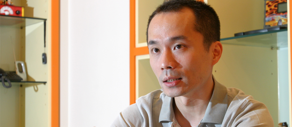 凌通科技資訊管理部經理周賢良說:「硬碟的轉速與數量將影響ERP運作的效能。」