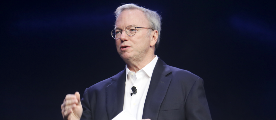 Alphabet執行董事長Eric Schmidt認為,結合了Google雲端平臺、機器學習技術和群眾外包資料,將會成為任何大型上市公司,未來五年勝出的關鍵。(圖片來源/Google)