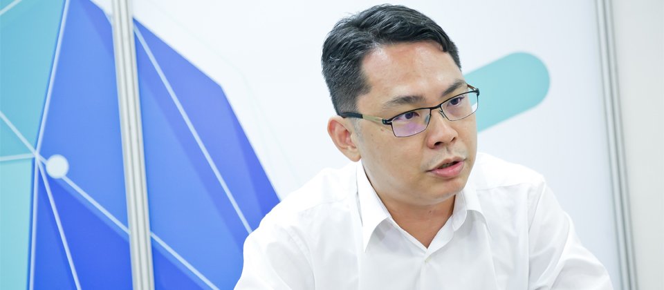 成功大學資訊工程學系助理教授莊坤達表示,防疫的困難在於跨領域知識、跨部門的整合,而團隊默契是臺南市成功的關鍵。