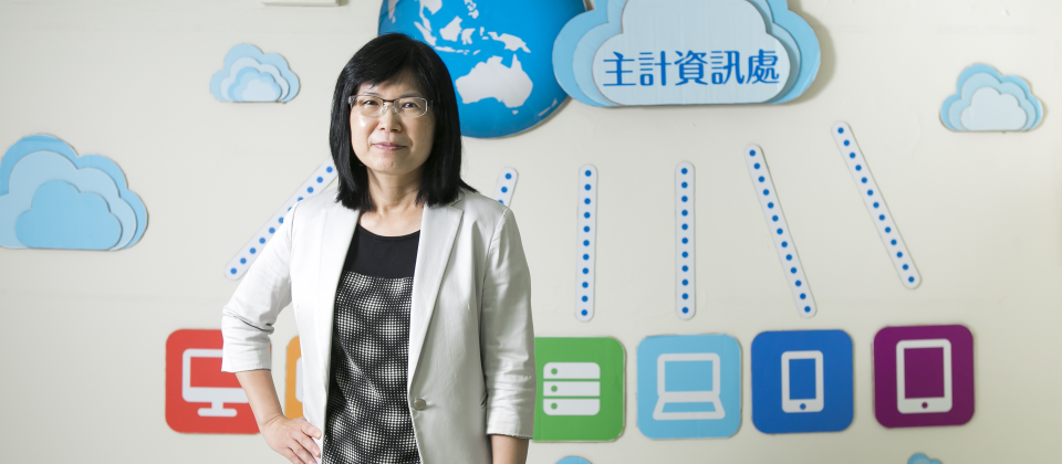 行政院主計總處主計資訊處副處長尹慧珍指出由於政府赤字嚴重,使得在籌編預算上,一年比一年困難,預計2017年完成建置大數據分析平臺,以協助業務單位編製預算。(圖片來源/iThome)