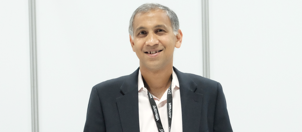 掌管NSX部門的VMware網路與安全性事業部執行副總裁兼總經理Rajiv Ramaswami