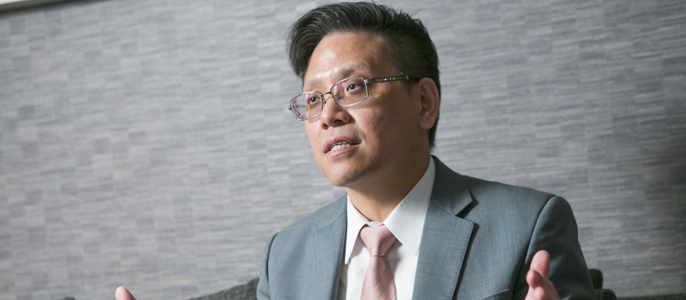 玉山銀行數位金融事業處數位長李正國表示,玉山要打造以顧客為中心的「AI大腦」,也就是更進階KYC系統,此外,他也揭露玉山如何迎戰數位轉型的衝擊。
