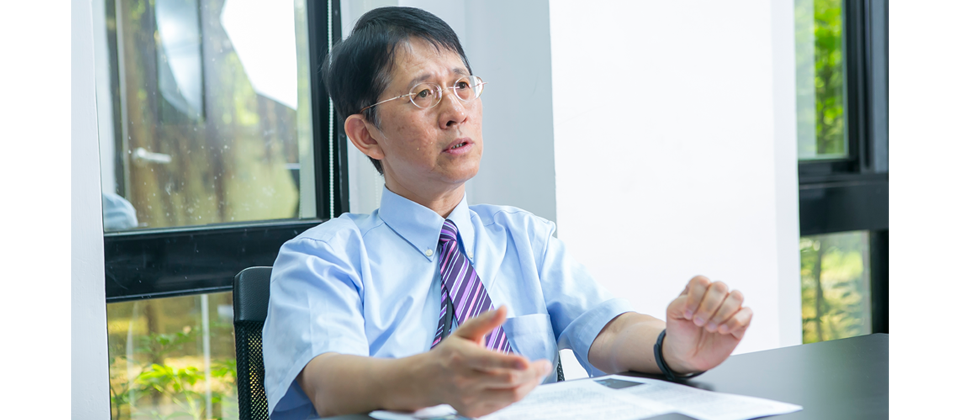 3年多前,中研院資訊科技創新研究中心主任黃彥男的友人詢問他,Web Conference每隔8年將回到亞洲舉行,是否有意主辦這場活動,考量到臺灣從未舉辦過如此國際性的網際網路重要會議,且我國在AIoT、智慧城市已有不錯的基礎,決定爭取舉辦Web Conference 2020。(攝影/洪政偉)
