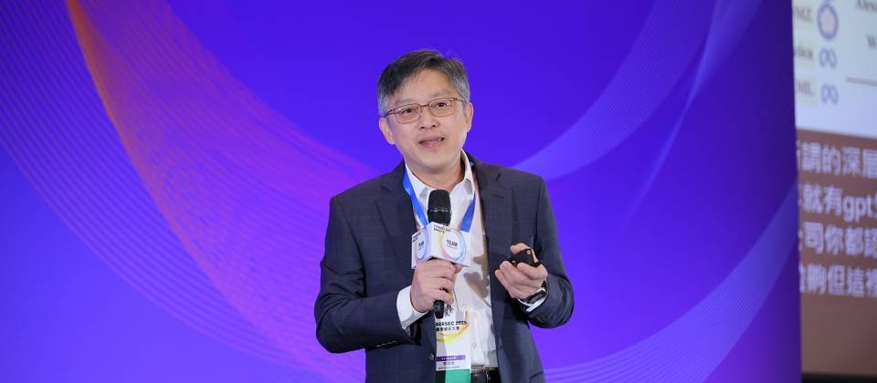 國安會諮詢委員李育杰表示,主權AI是未來AI發展的重要趨勢,目的在於各國都需要建立各自的AI基礎設施,以便在掌握經濟潛力的同時,保護自身的文化。