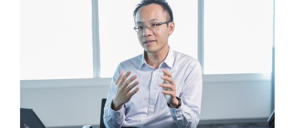 Google Cloud客戶解決方案經理林書平表示,企業在正式導入SRE前,需先確立想要實現的目標,再行動。(攝影/洪政偉)