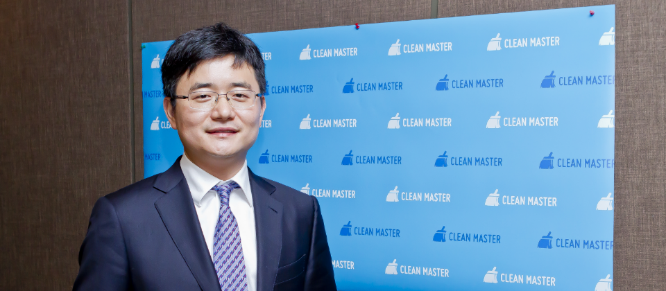 獵豹移動執行長傅盛表示,未來若相關法規通過,獵豹移動會計畫在臺灣設立海外第一座的研發中心,另聘請50位以上中高階人才,並1年投入約5,000至6,000萬元。