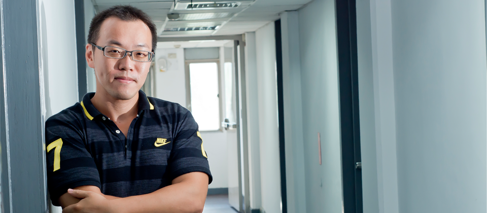 東吳大學數學系助理教授吳牧恩