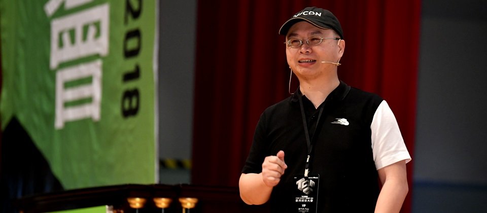 HITCON創辦人徐千洋提醒,成立交易所後將面臨的資安風險,並分享加密貨幣交易所的安全性評估。