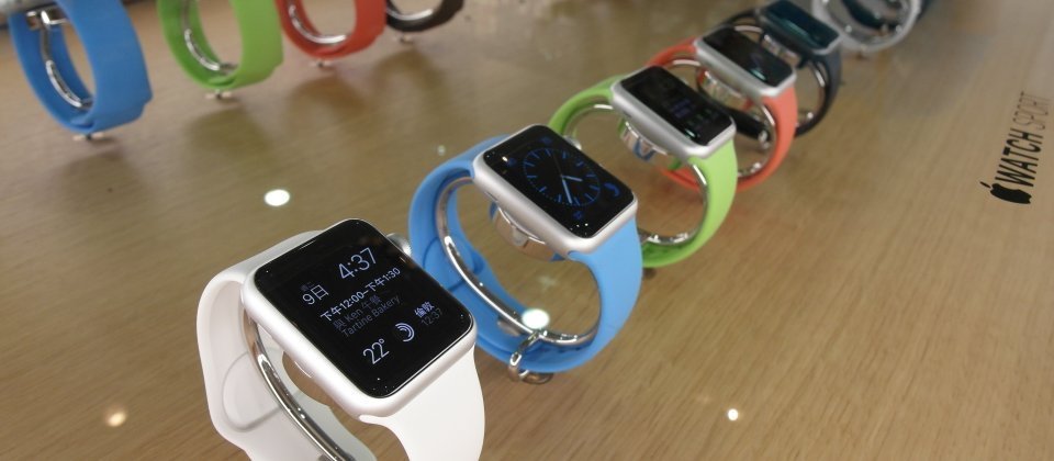 蘋果靠著降價、新增錶帶及功能,第一季出貨150萬支Apple Watch,以46%市佔居智慧手錶市場第一名。