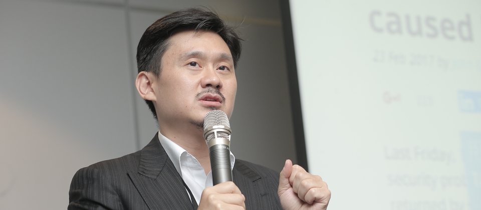 李倫銓表示,用戶把資料委外給第三方單位使用雲端服務時,需要注意權限的設定