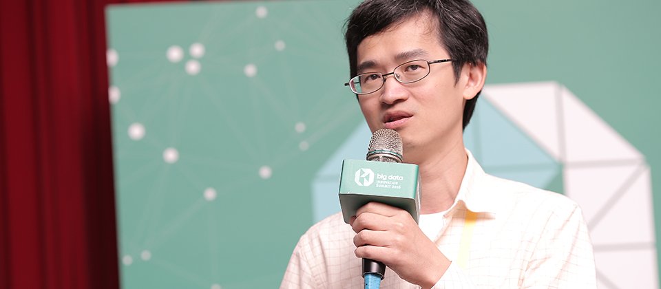 臺灣Hadoop社群共同創辦人王耀聰在參加今年Big Data Innovation Summit 2016臺灣高峰會時提出他對Hadoop生態發展趨勢的最新觀察。