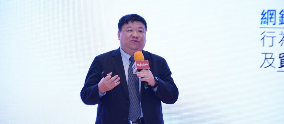 勤業眾信聯合會計師事務所董事萬幼筠表示,純網銀生態系雖然可以讓金融服務更貼近民眾生活,但伴隨而來的資安風險是一大挑戰。