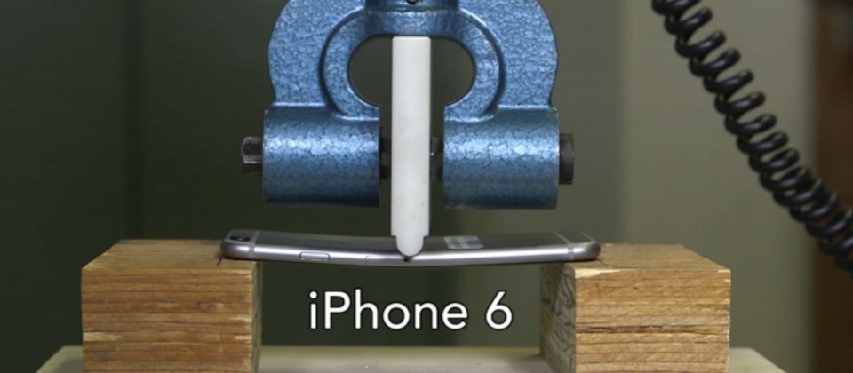 消費者報告使用與蘋果同樣的「三點彎曲測試」(three-point flexural test)針對市面上多款手機進行壓力測試,涵蓋iPhone 6、iPhone 6 Plus、LG G3、Samsung Galaxy Note 3、HTC One M8,以及iPhone 5。