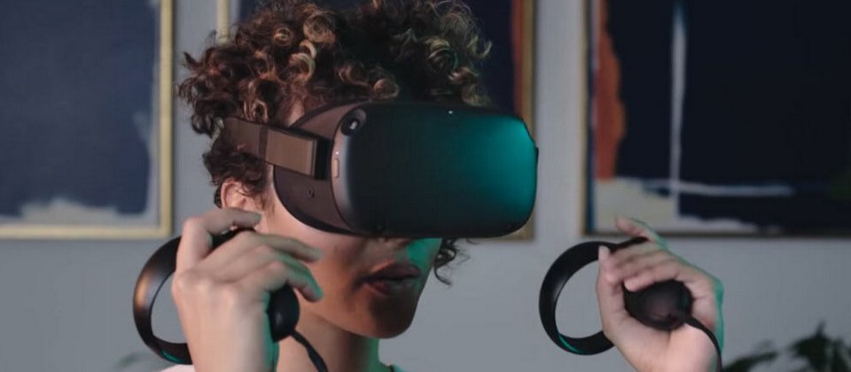 Oculus Quest搭配兩個OLED螢幕,能顯示更清晰的影像畫面,單眼的螢幕解析度1,440 x 1,600,同時配備Qualcomm Snapdragon 835處理器,可以處理更複雜運算場景。Oculus Quest還具備位置追蹤功能。