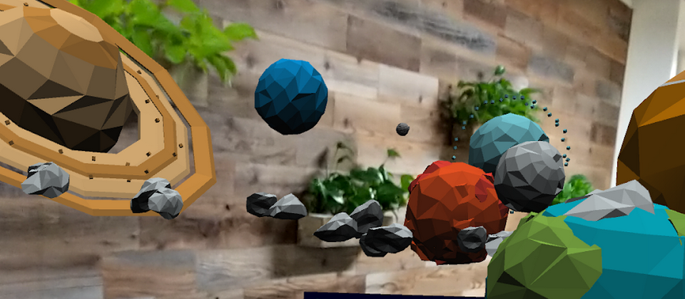 新版Chrome瀏覽器,除了能透過WebXR Device API,讓使用者可以瀏覽網頁上的AR內容,還新增一個WebXR Hit Test API,可用於各種網頁上AR應用的開發,例如,可以將任一虛擬物件放置於真實場景的目標位置,讓使用者來與其進行互動,以提高AR體驗。