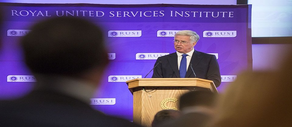 英國國防大臣Michael Fallon宣布投入2.65億英鎊投資軍用資安