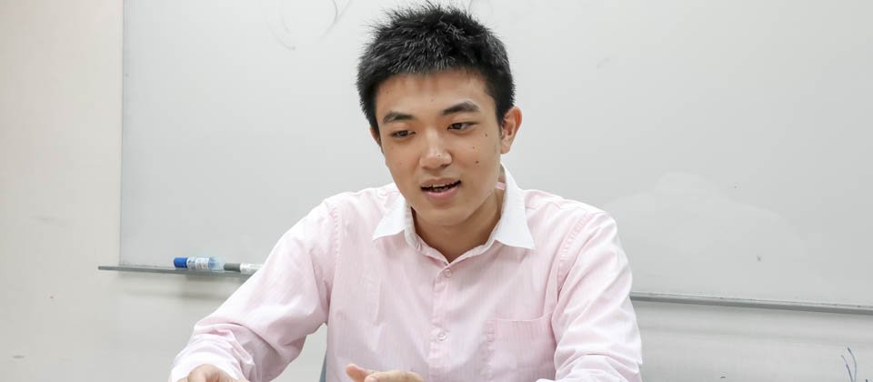 熱門挖礦換貼圖遊戲App開發者黃士晉指出,以前是搶注意力,現在是搶CPU的計算時間,除了網路廣告,瀏覽器挖礦可以讓網站獲利模式多一個選擇。(攝影/何維涓)