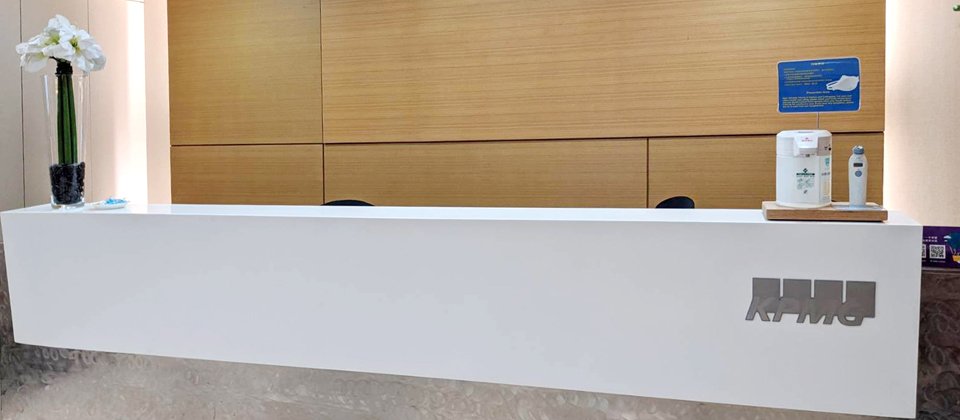 自3月底,KPMG安侯建業已有三分之一的顧問與稅務人員,加上半數後勤單位都已經陸續居家辦公,甚至不只人事、櫃臺人員在家,更有超過一半以上的IT人員在家遠端維運機房。(圖片來源/KPMG安侯建業)