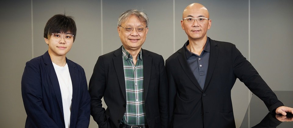左起:果核數位產品經理林宥瑩、研發長陳鵬光、副總經理張懿慶
