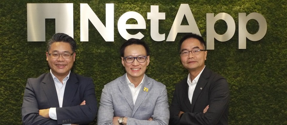 NetApp臺灣總經理朱宥鑫(左)、NetApp 大中華區、東南亞及韓國地區副總裁暨總經理許才吉(中)、NetApp 大中華區技術總監游慶洪(右)