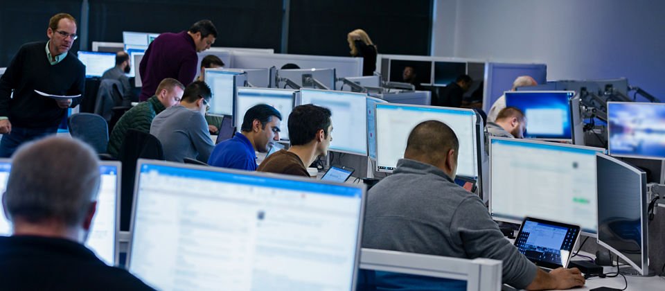 善用Microsoft Azure,助企業加速點燃數位火苗、開創無限可能 善用Microsoft Azure,助企業加速點燃數位火苗、開創無限可能
