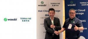 (左)拓壹科技總經理陳鍵忠 (Kevin Chen) 、(右) Raymond Koh, Country Manager, ASEAN, Wasabi Technologies