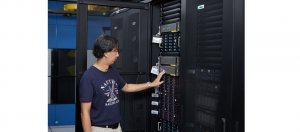 “『前瞻眼光、務實作風』縱使科技日新月異,但不應盲目跟從,要務實地根據現場需求,決定是否值得部署與實作。VMware VCF藉由簡單一致的資源管控脈絡,幫助我們優化IT維運管理、充分彰顯量化效益,算是前瞻務實的投資。 " 臺南市教育局資訊中心主任 高誌健