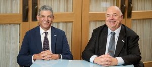 Rimini Street 執行長 Seth Ravin (右) 及營收長 Steve Hershkowitz